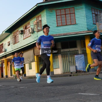 Runner Photo 3459013
