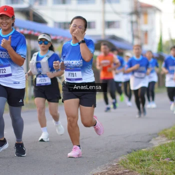 Runner Photo 3459019