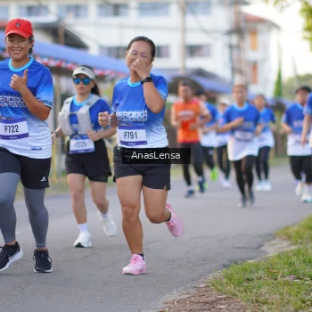 Runner Photo 3459023