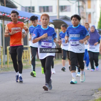 Runner Photo 3459028