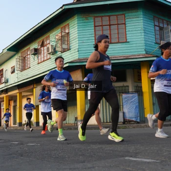Runner Photo 3459031