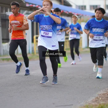 Runner Photo 3459061