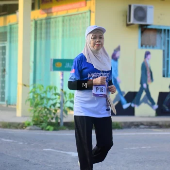 Runner Photo 3459090