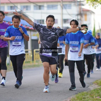 Runner Photo 3459138