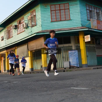 Runner Photo 3459144