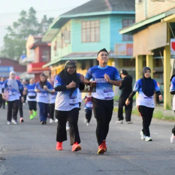 Runner Photo 3459174