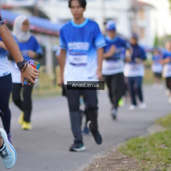 Runner Photo 3459187