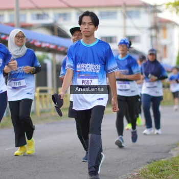 Runner Photo 3459193