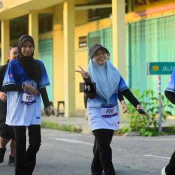 Runner Photo 3459195