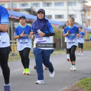 Runner Photo 3459228