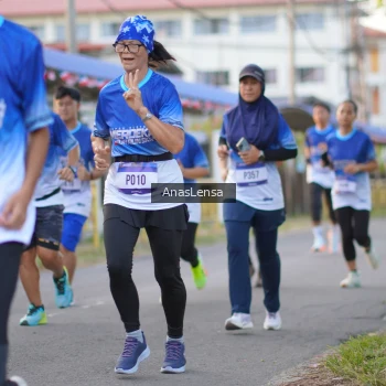 Runner Photo 3459230