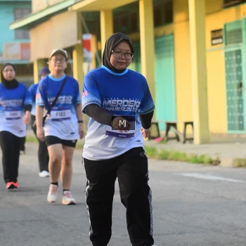 Runner Photo 3459240