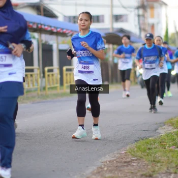 Runner Photo 3459266