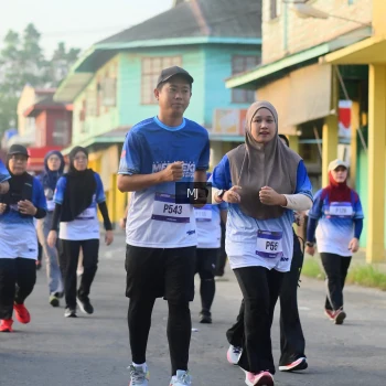 Runner Photo 3459287