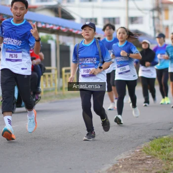 Runner Photo 3459293
