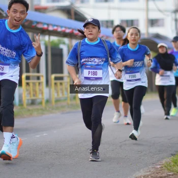 Runner Photo 3459294