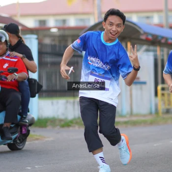 Runner Photo 3459301