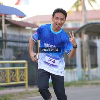Runner Photo 3459317