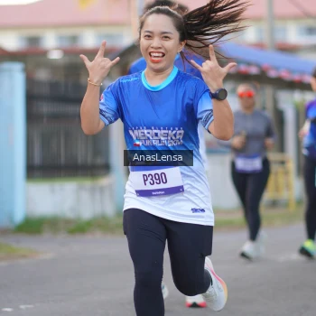 Runner Photo 3459327