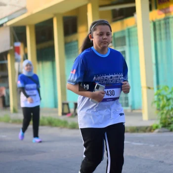 Runner Photo 3459333