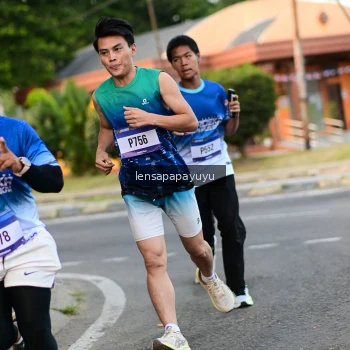 Runner Photo 3459339