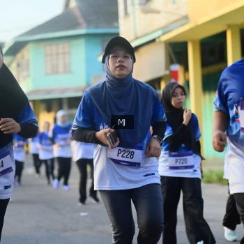 Runner Photo 3459357
