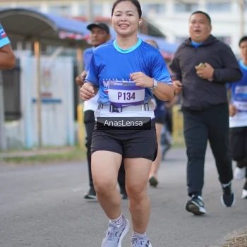 Runner Photo 3459373