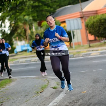 Runner Photo 3459421