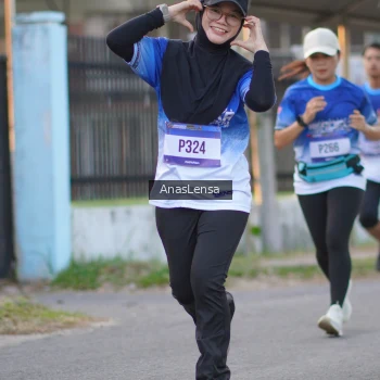 Runner Photo 3459428