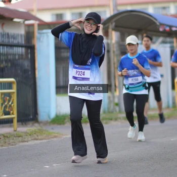 Runner Photo 3459433