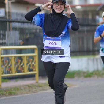 Runner Photo 3459446