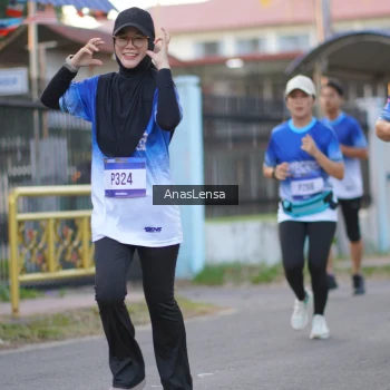 Runner Photo 3459450