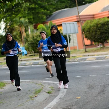 Runner Photo 3459461