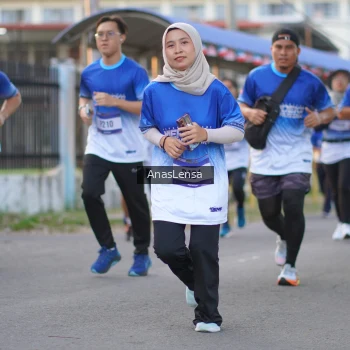 Runner Photo 3459474