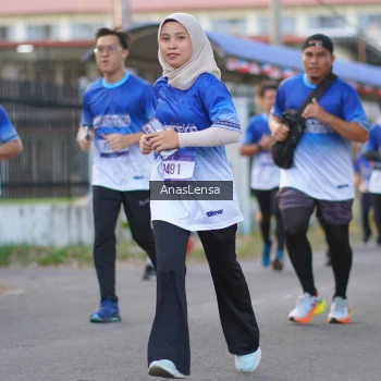 Runner Photo 3459477