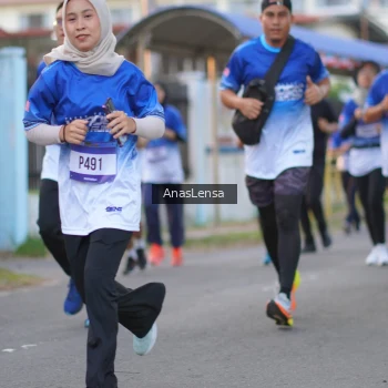 Runner Photo 3459483