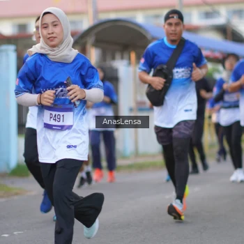 Runner Photo 3459485