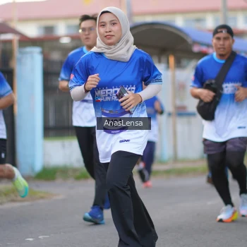 Runner Photo 3459486