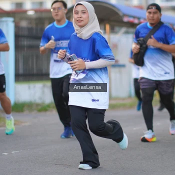 Runner Photo 3459487