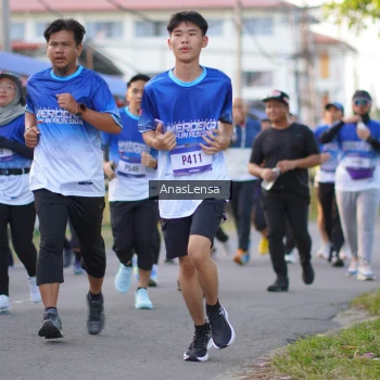 Runner Photo 3459493
