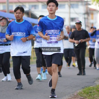 Runner Photo 3459494