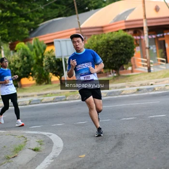 Runner Photo 3459497