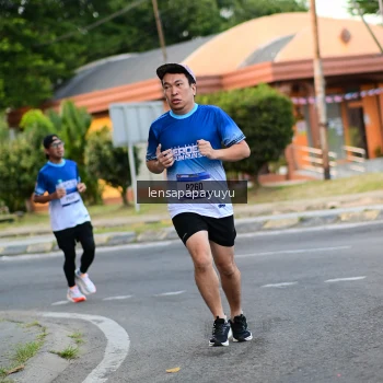 Runner Photo 3459506