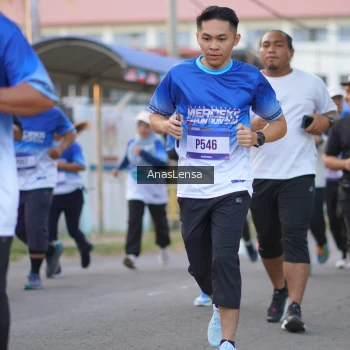 Runner Photo 3459537