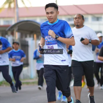 Runner Photo 3459539