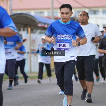 Runner Photo 3459540