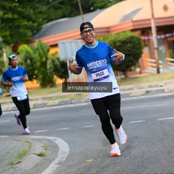 Runner Photo 3459564