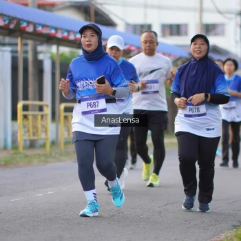 Runner Photo 3459632
