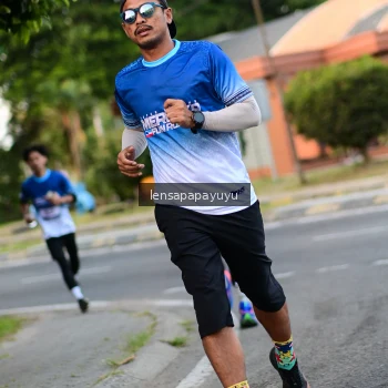 Runner Photo 3459654