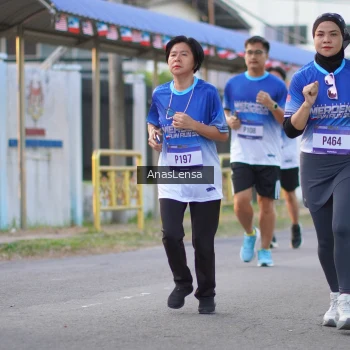 Runner Photo 3459672